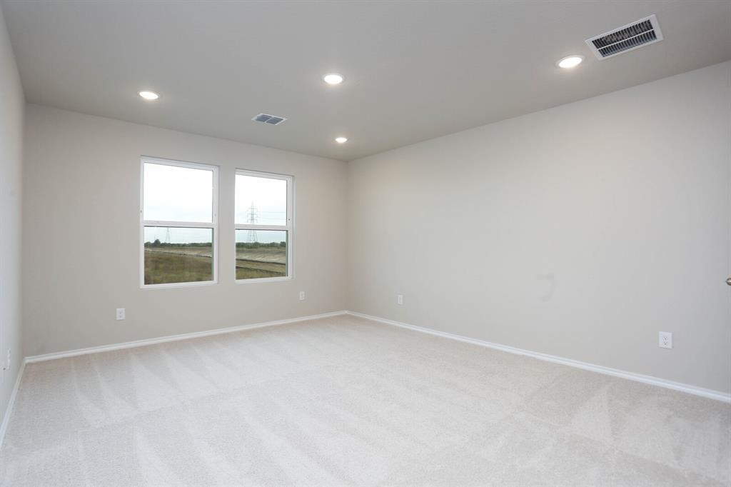 Churchill - Residential