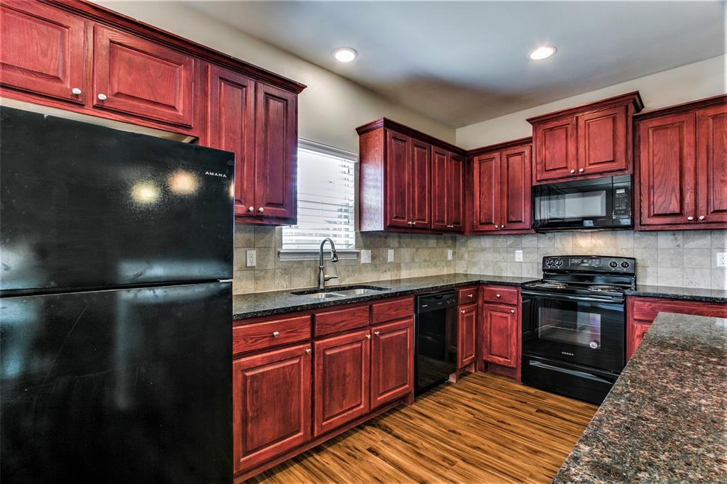 Sanger Circle Ph 3 - Residential Income