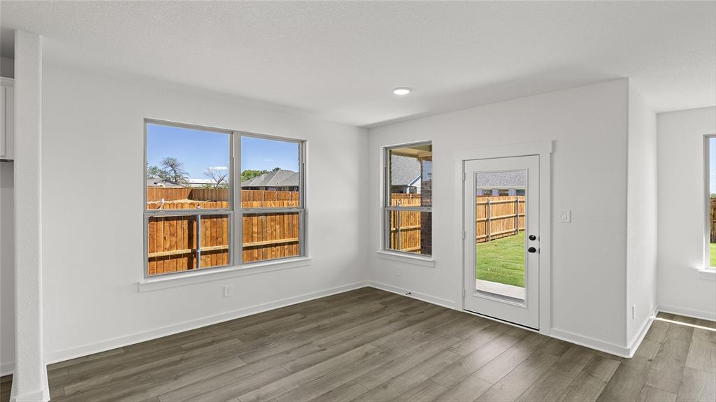 Sheppard's Place - Residential