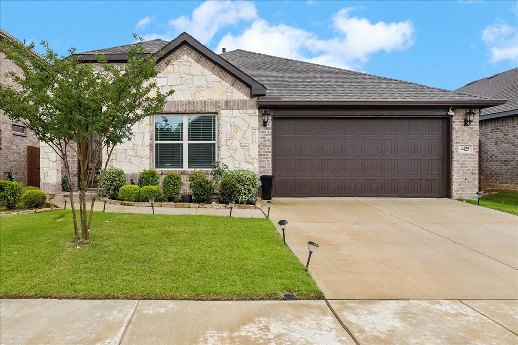 Hulen Trails - Residential