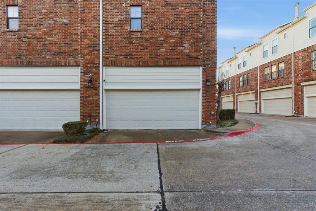 Ridglea Place - Residential