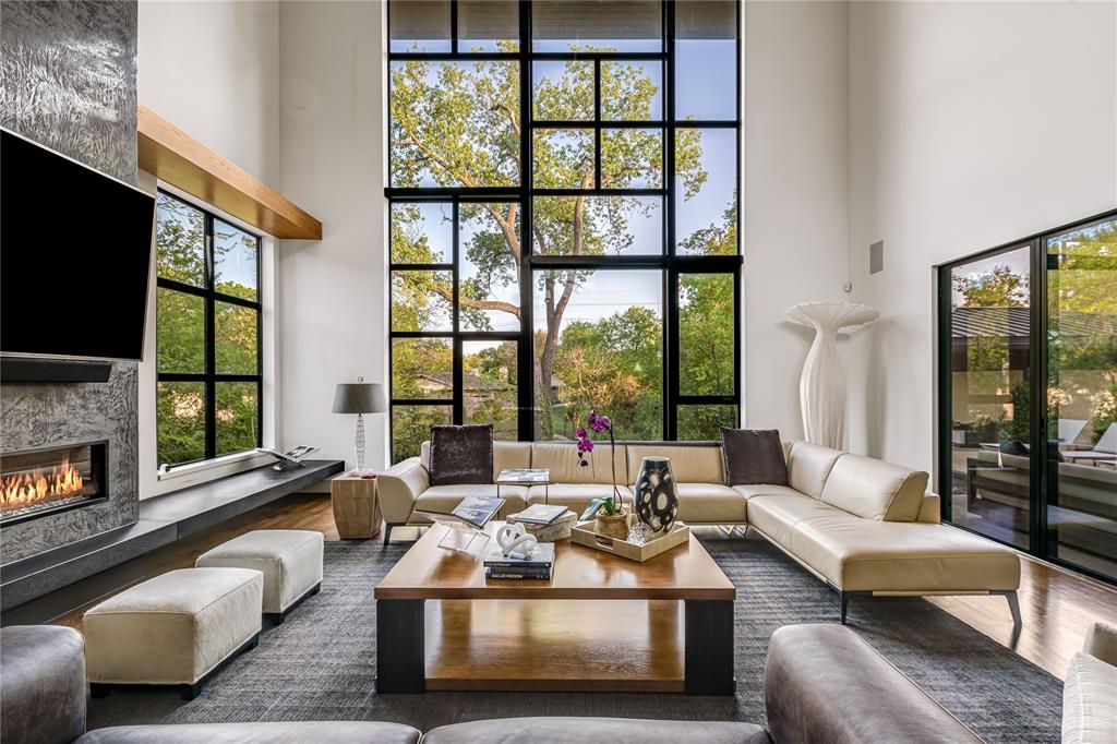 Hockaday Square - Residential