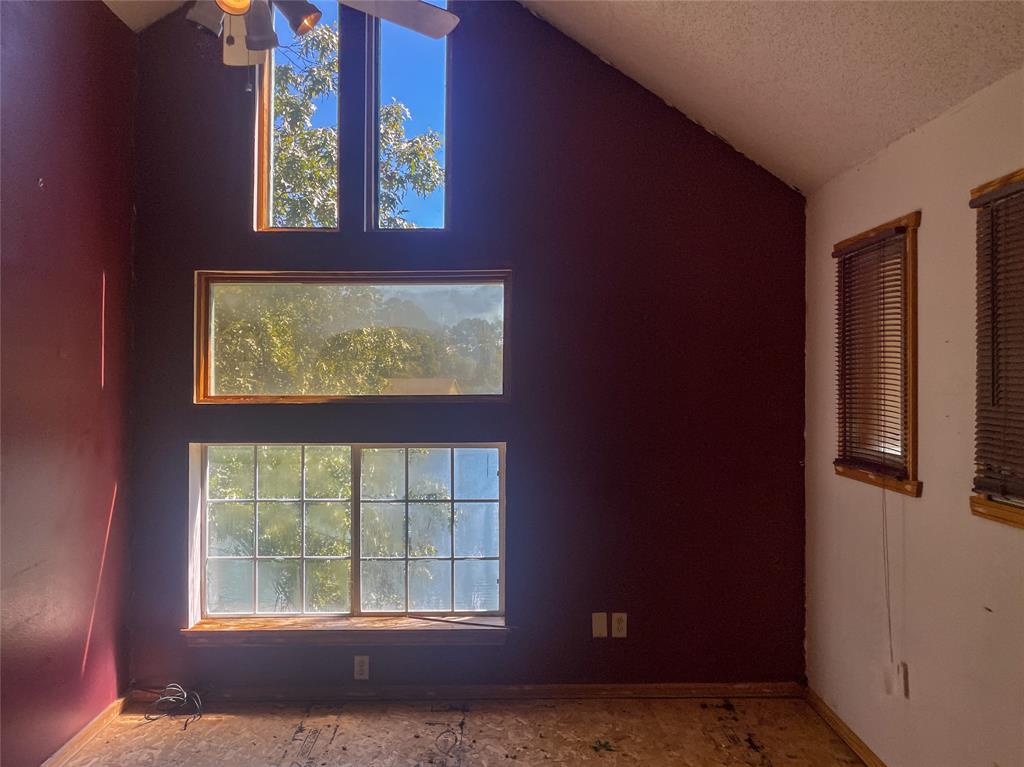 Snug Harbor - Residential