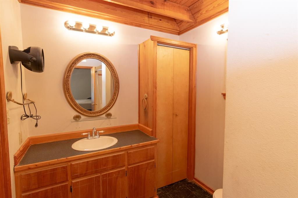 Snug Harbor - Residential
