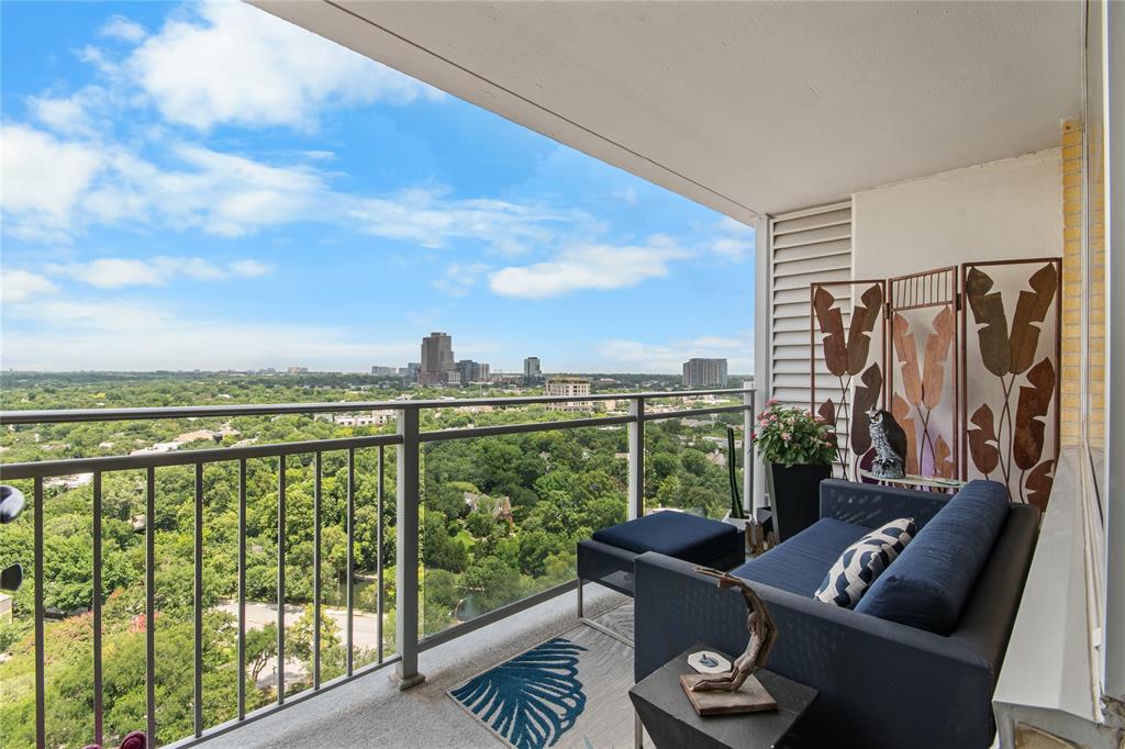 Twenty-One Turtle Creek Condos - Residential