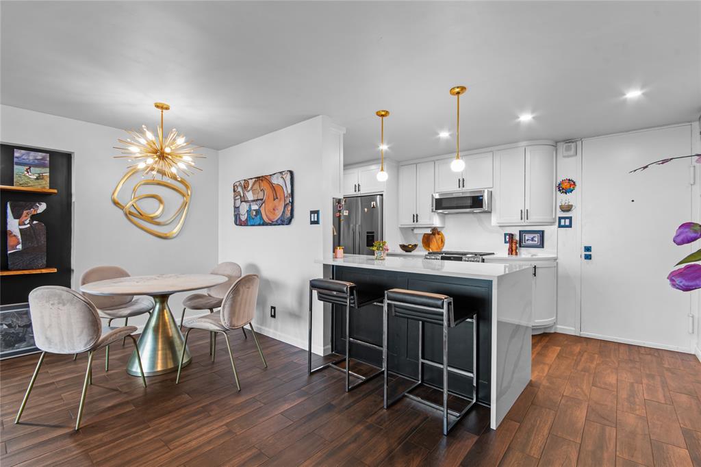 Twenty-One Turtle Creek Condos - Residential