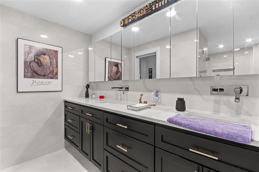 Twenty-One Turtle Creek Condos - Residential