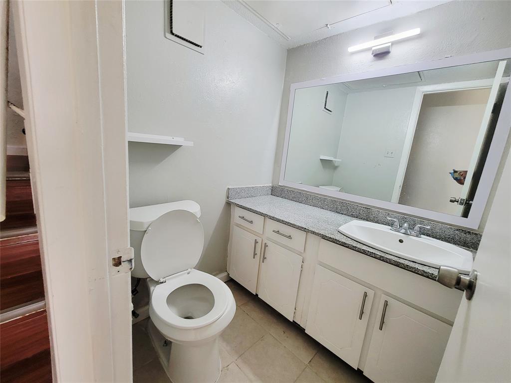 Woodhaven Condo - Residential