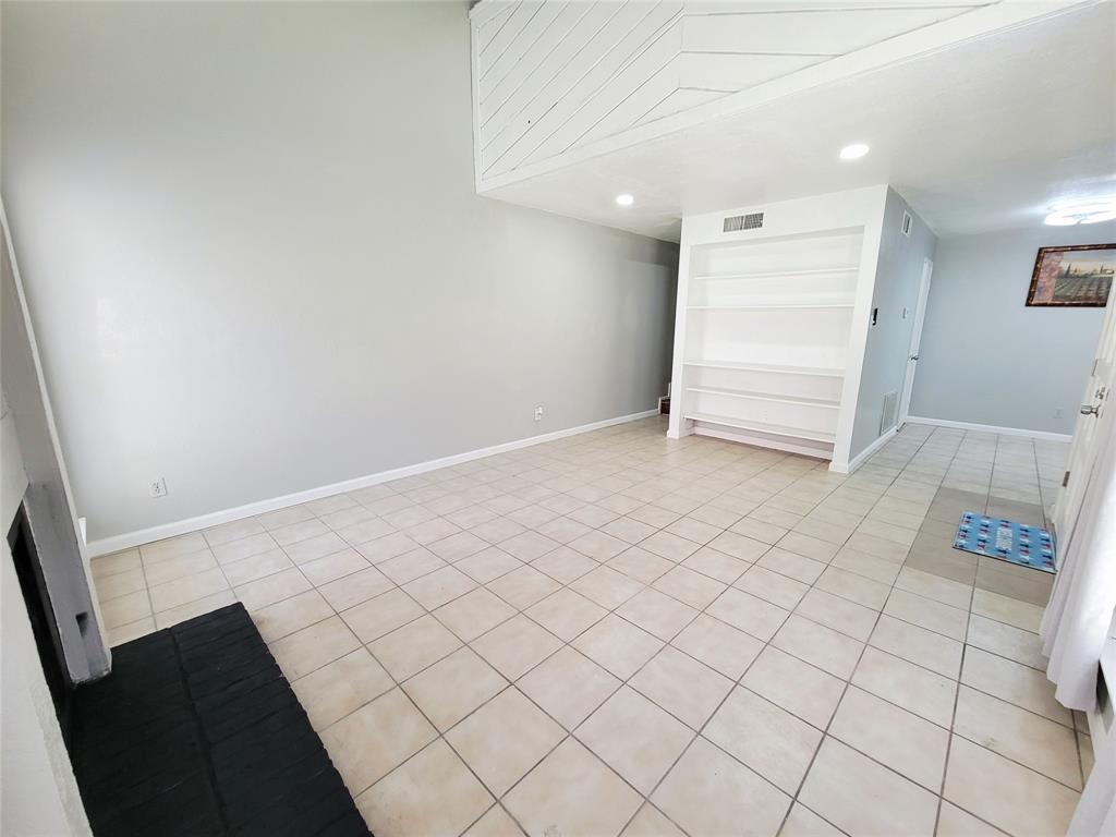 Woodhaven Condo - Residential