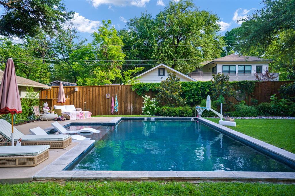 Briarwood Estates - Residential
