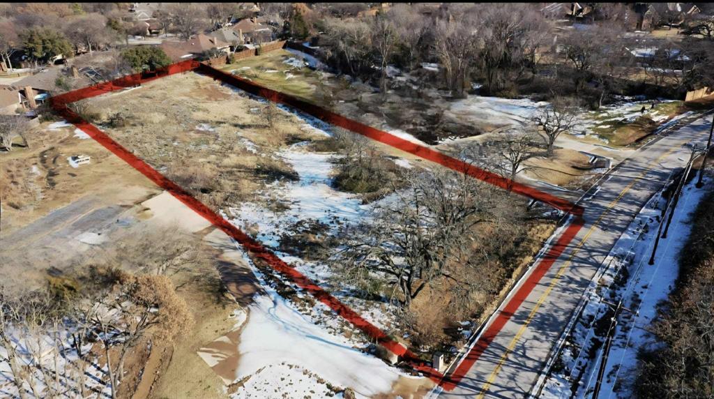 Build your dream home on this beautiful 1-acre lot in Denton, TX! All utilities on the land just bring your dream builder and build your house. Its in-between Million-dollar houses. NO HOA. Enjoy the space and freedom of country-style living while still being conveniently located near shopping, dining, and major roadways. Great opportunity for a custom home build or future investment. Buyer to verify utilities, zoning, deed restrictions, survey, and all building requirements.