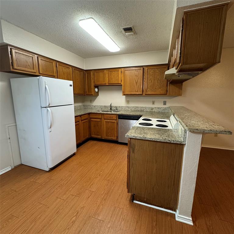 Solon Place-Rev - Residential Lease