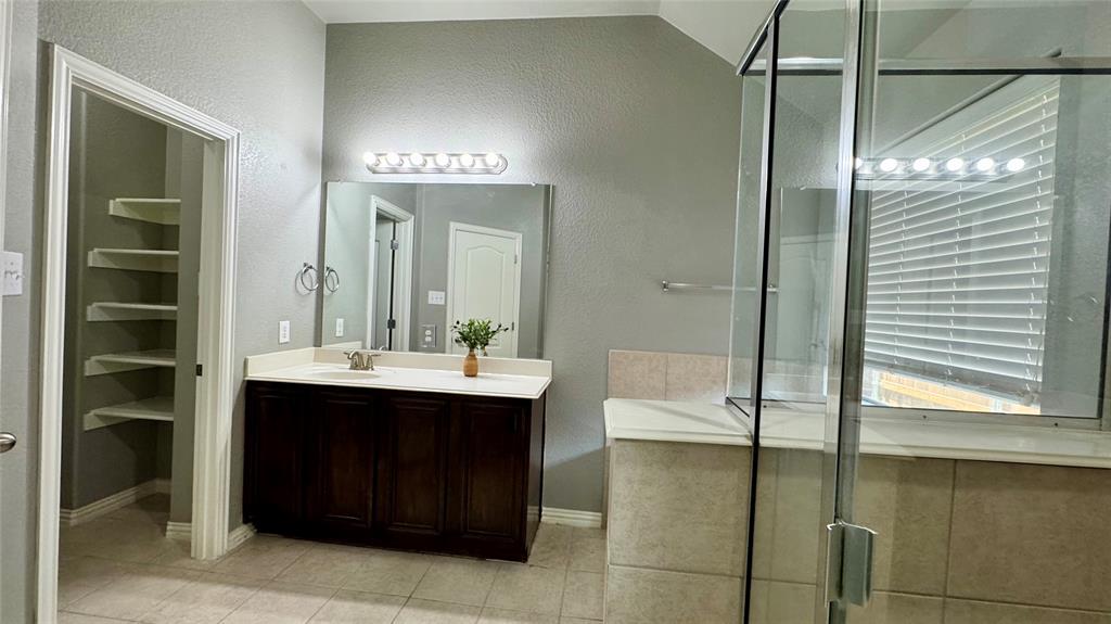 Mountani Crk Mdws Ph III - Residential