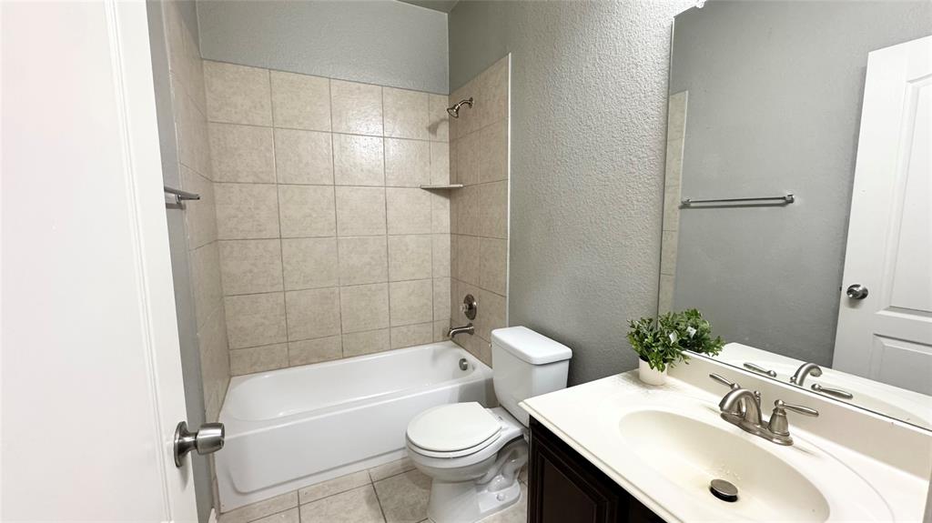 Mountani Crk Mdws Ph III - Residential