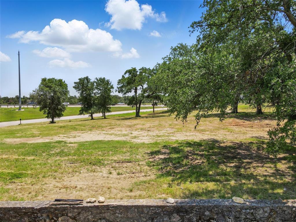 Lake Worth Leases Add - Land