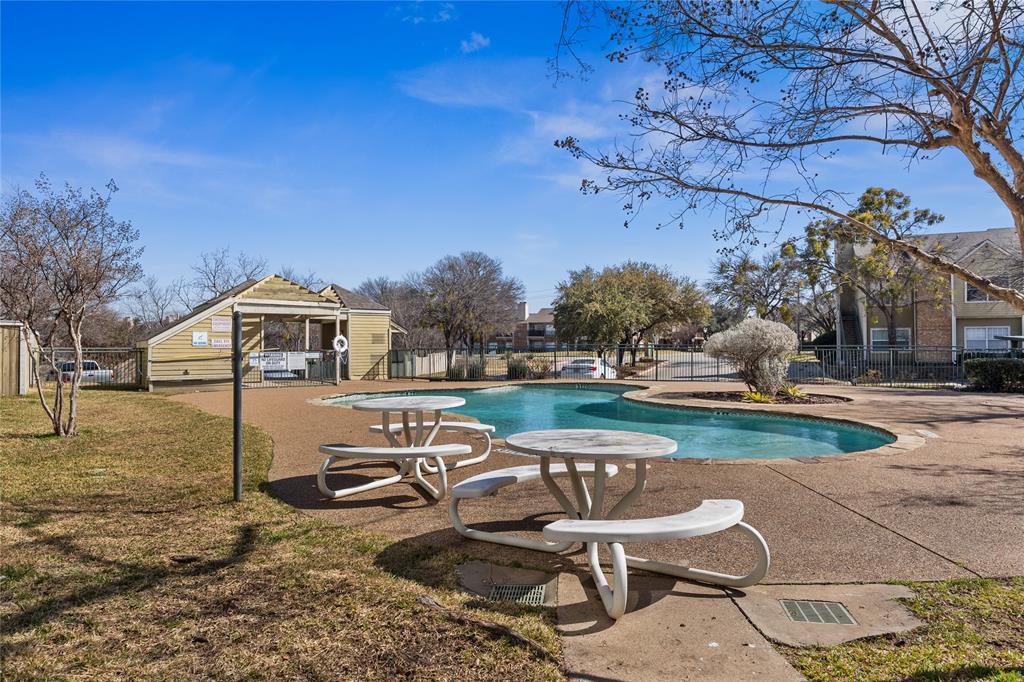 Oaks On The Ridge Condo - Residential