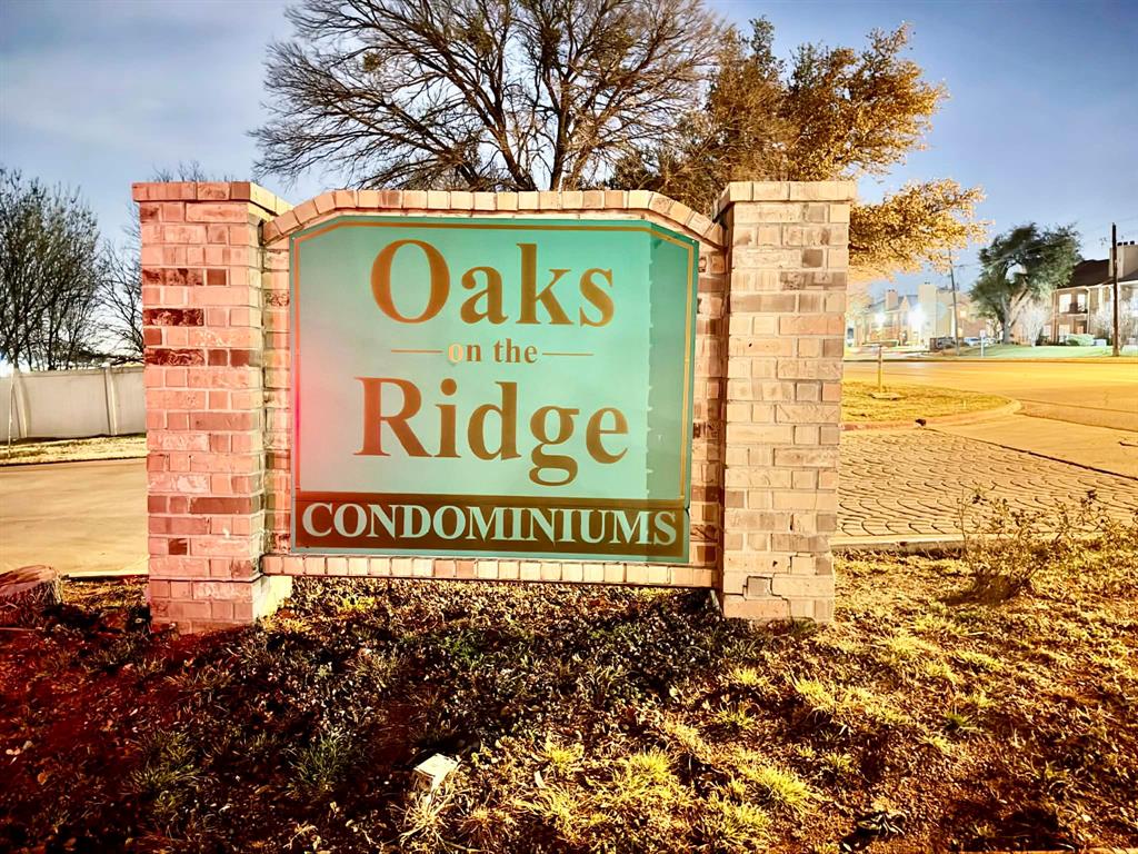 Oaks On The Ridge Condo - Residential