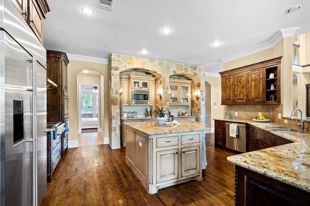 Bella Lago - Residential