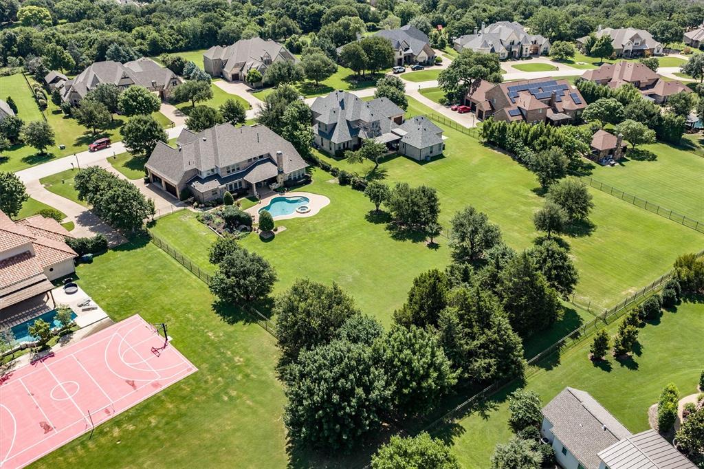 Bella Lago - Residential