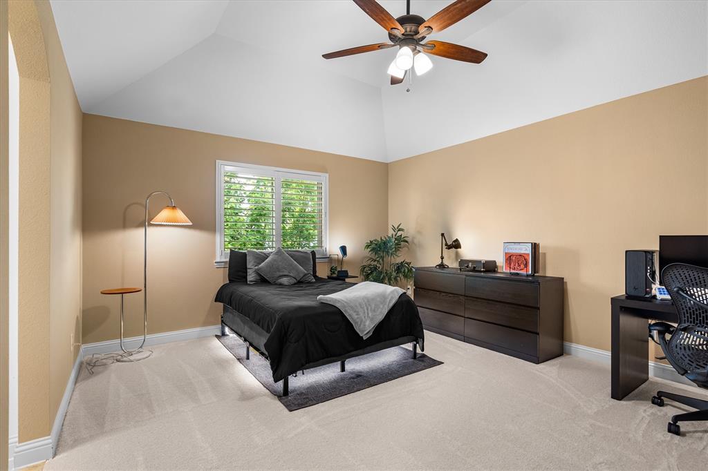 Bella Lago - Residential