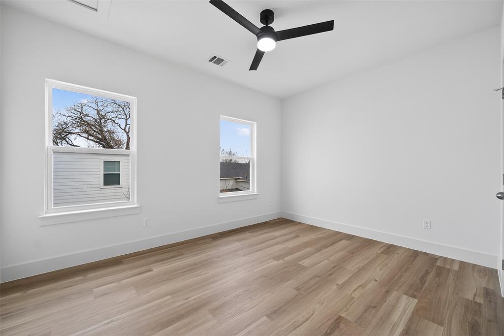 Lincoln Manor - Residential