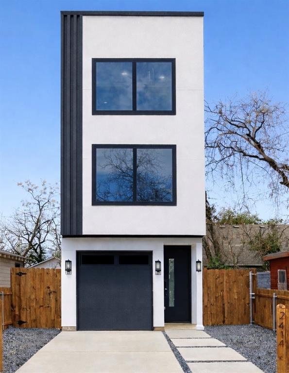 Lincoln Manor - Residential
