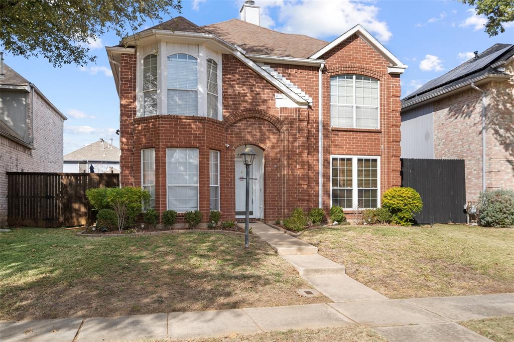 Welcome to this spacious two-story home offering 3 bedrooms and 2.5 bathrooms. The open-concept layout creates a seamless flow, perfect for entertaining guests or enjoying family gatherings. Enjoy easy access to local schools within Lewisville ISD and just minutes from parks, shopping, dining, and everyday conveniences. This prime location offers convenient access to major roadways for commuting throughout the Dallas-Fort Worth metroplex.
