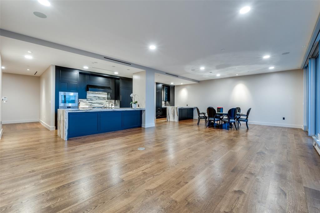 BLEU CIEL CONDO - Residential