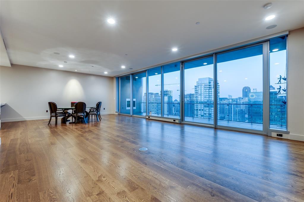 BLEU CIEL CONDO - Residential