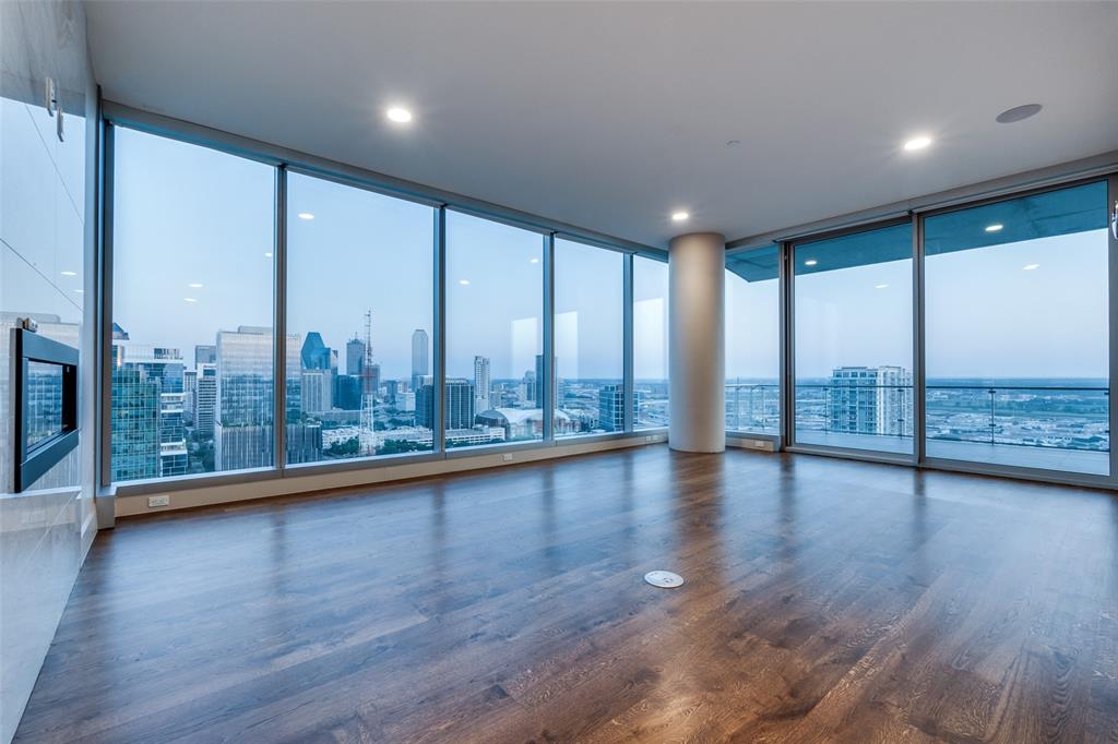 BLEU CIEL CONDO - Residential