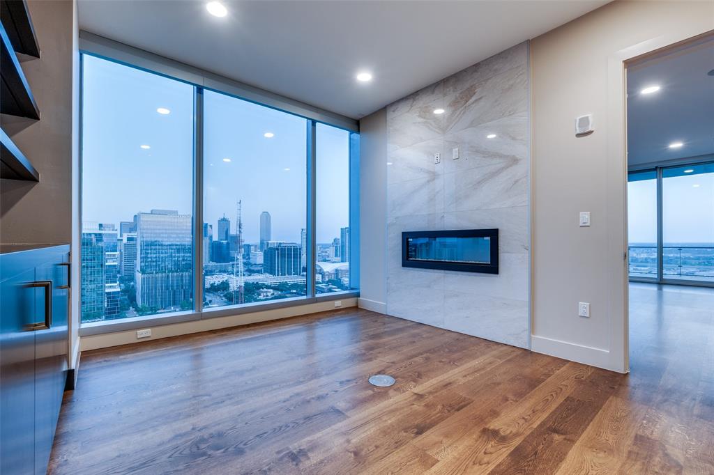 BLEU CIEL CONDO - Residential