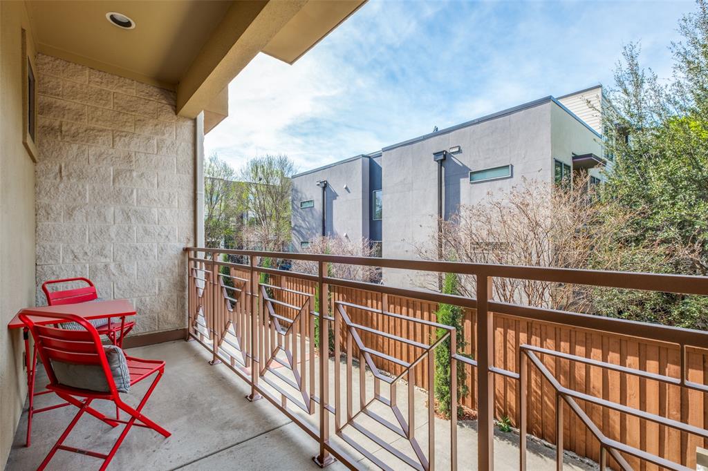 Wycliff Heights Condo - Residential