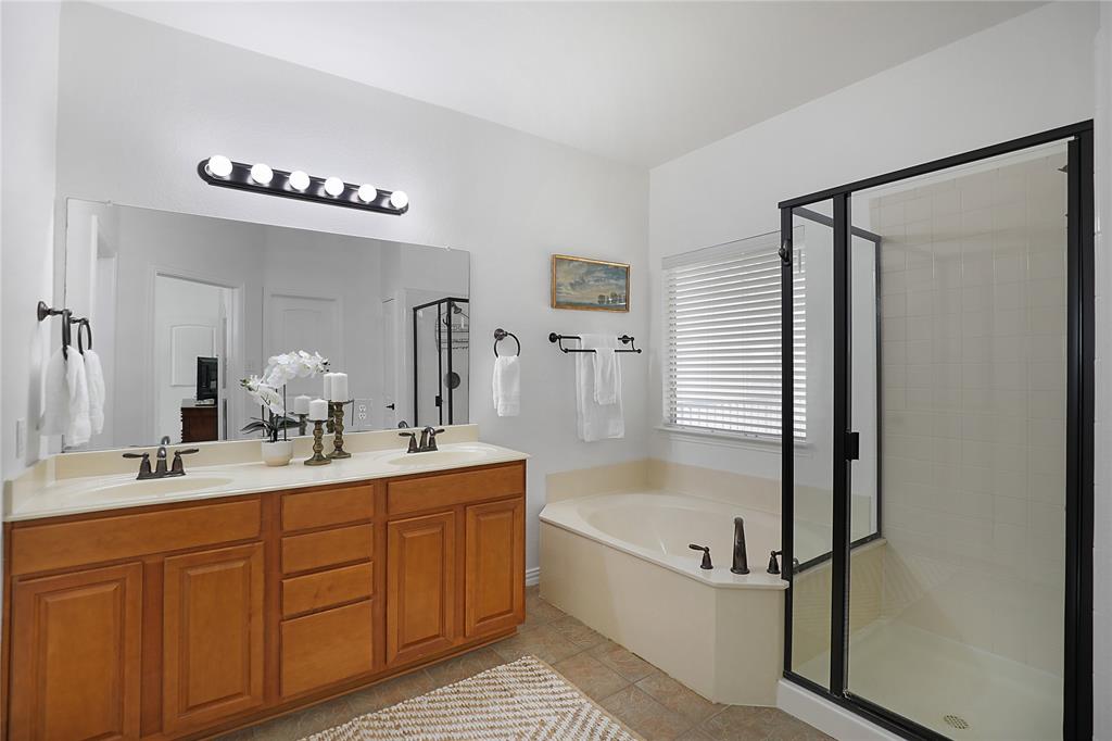 Hemmingway At Craig Ranch Ph 2 - Residential