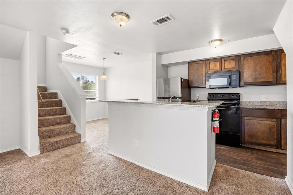 Richland Trace Condos - Residential