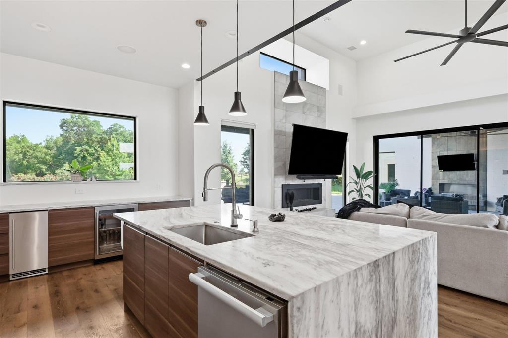 Crystal Hills - Residential