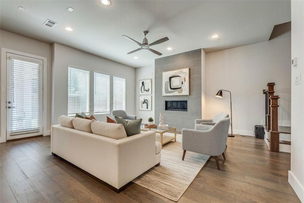 Thirty One Dallas Square #2 - Residential
