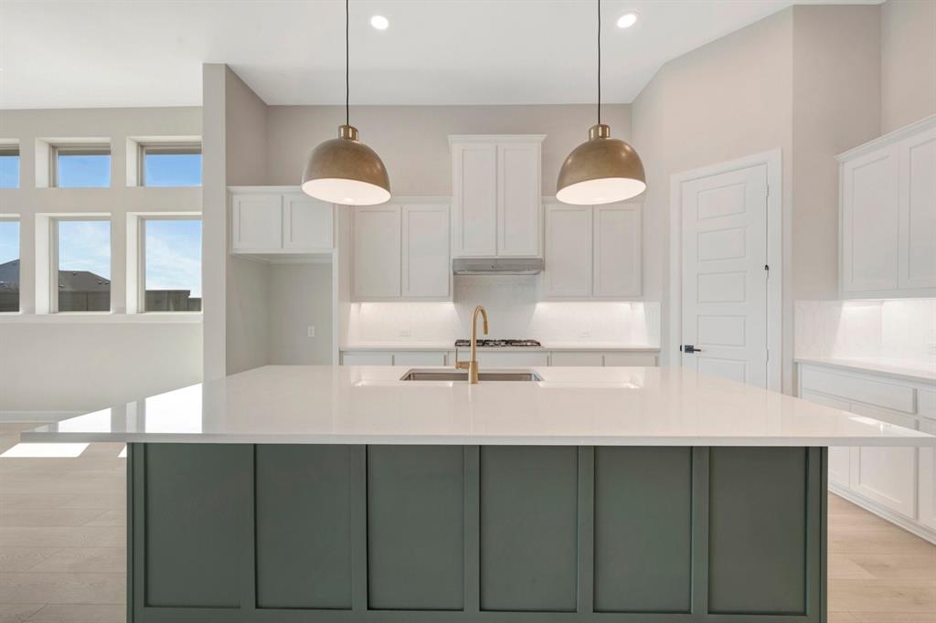 Treeline - Residential