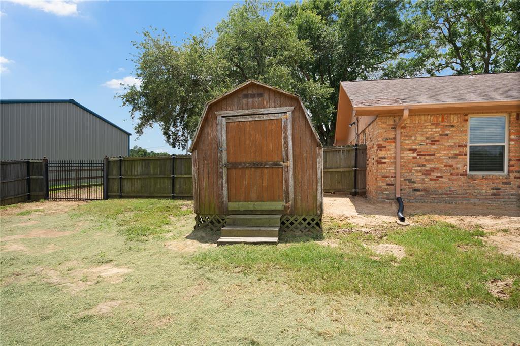 T QUEVADO - Residential