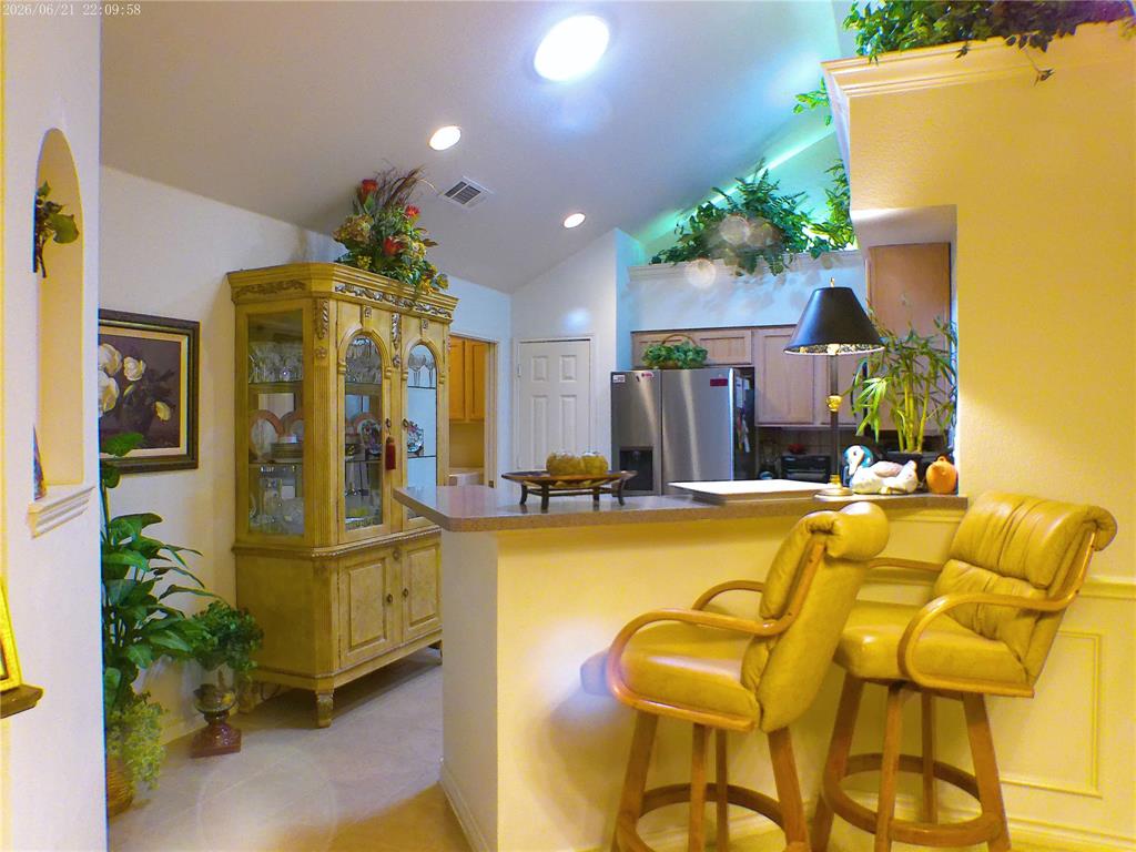 Pebblebrook Village Condo - Residential