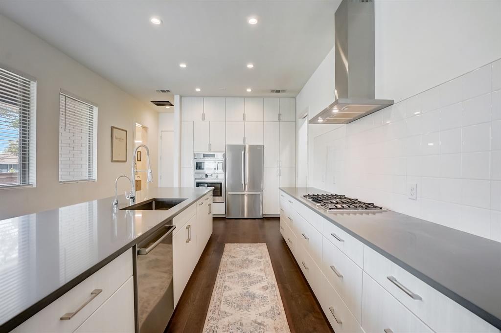 NBKW CHAPEL DOWNS - Residential