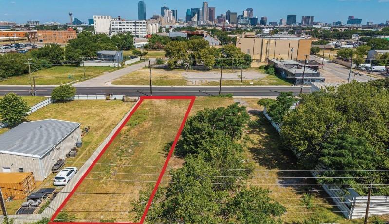 Located at 1910 Al Lipscomb Way, Dallas, Texas, this vacant land offering presents an exceptional opportunity to develop townhomes in one of Dallas' fastest-evolving urban neighborhoods. Encompassing approximately 8,850 square feet (0.20 acres), the site is zoned PD 595 MF-2A, providing an attractive foundation for a boutique residential development in an area experiencing significant infill investment and redevelopment. The property's competitive acquisition basis, at approximately $20.55 per square foot of land, offers developers an opportunity to secure well-located urban infill at an attractive price relative to the surrounding market.

Situated in The Cedars, just minutes from Downtown Dallas, Deep Ellum, the Dallas Farmers Market, Bishop Arts District, and major employment centers, the property benefits from one of the city's strongest growth corridors. The neighborhood continues to attract substantial public and private investment, with new residential, mixed-use, and commercial developments transforming the area into a highly desirable live-work destination. Excellent connectivity to I-30, I-35E, I-45, and US-75 further enhances the site's appeal for future residents.

With strong fundamentals, an attractive price per square foot, and a premier infill location, 1910 Al Lipscomb Way represents an outstanding opportunity for developers seeking to capitalize on the continued growth and revitalization of The Cedars through a thoughtfully designed townhome community.