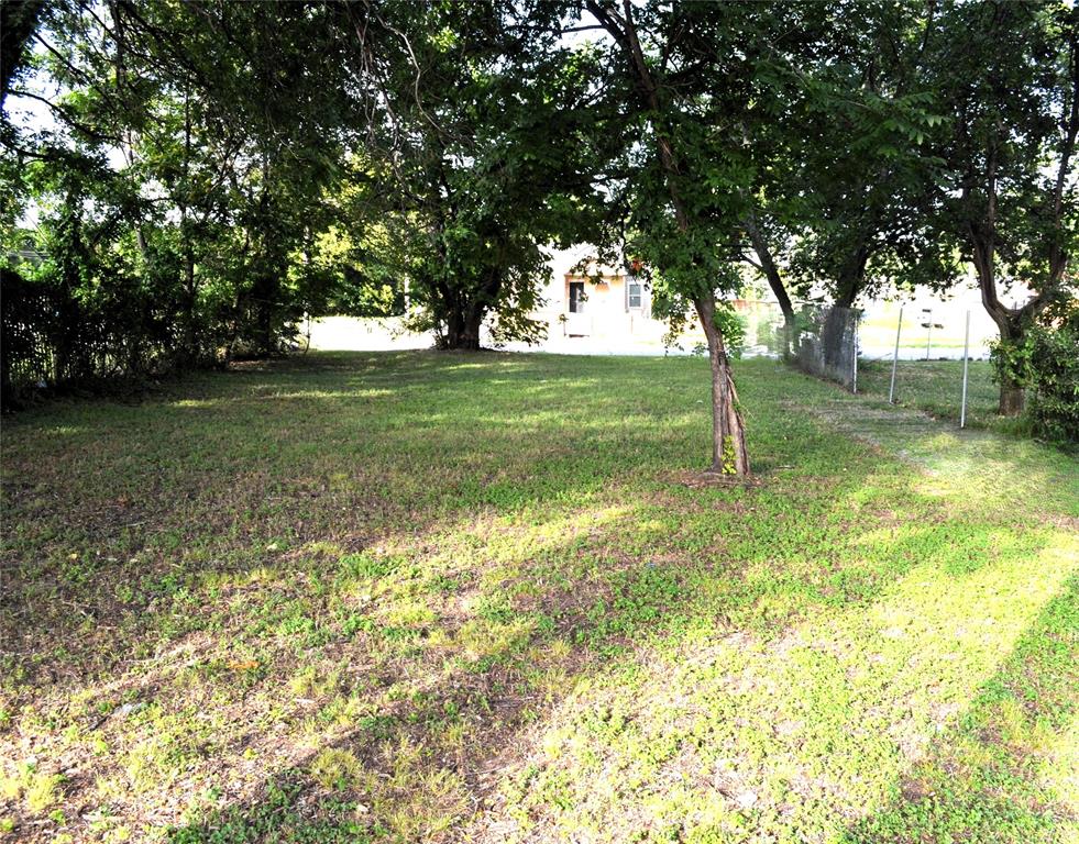 Colonial Terrace - Land