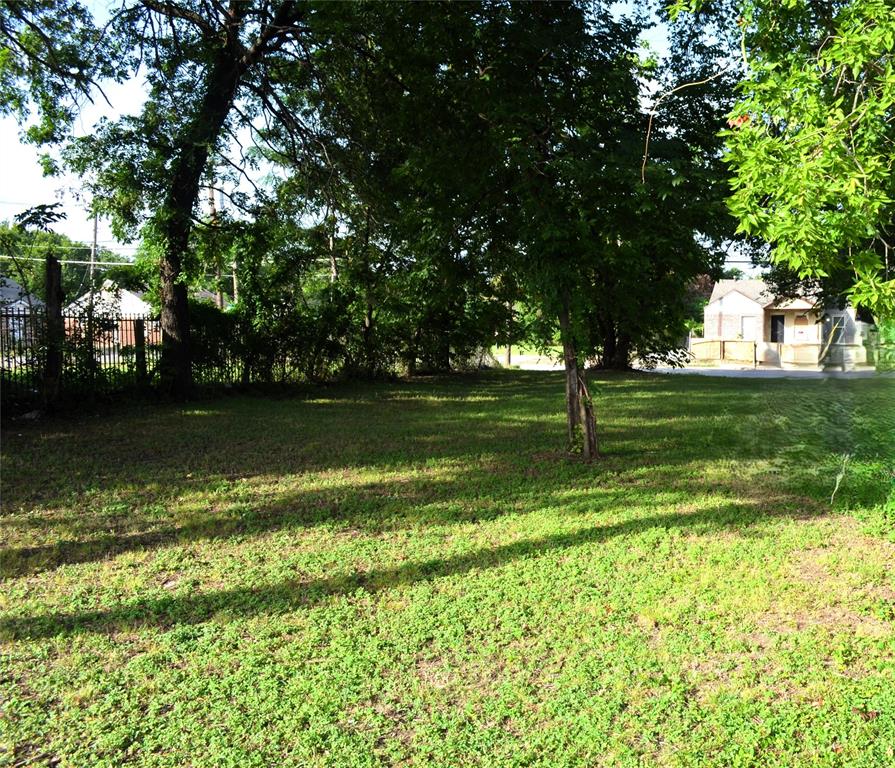 Colonial Terrace - Land