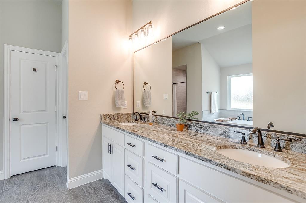 Dry Creek East - Residential
