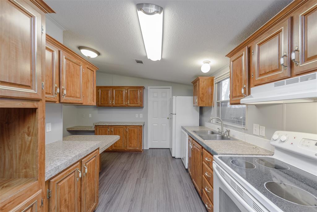 Castleridge - Residential Lease