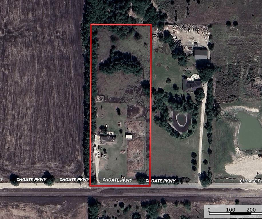 Positioned directly in the path of growth just south of the intersection of Collin County Outerloop and Custer Rd. There is no floodplain, no pipeline. Located in Celina ETJ. Water and sewer are available at Choate Rd and electric is already on onsite. Surrounded by Mustang Lakes Master Planned Community, Ten Mile Creek, and Cross Creek Meadows, this is the ideal site for commercial development, retail, multi-family.
