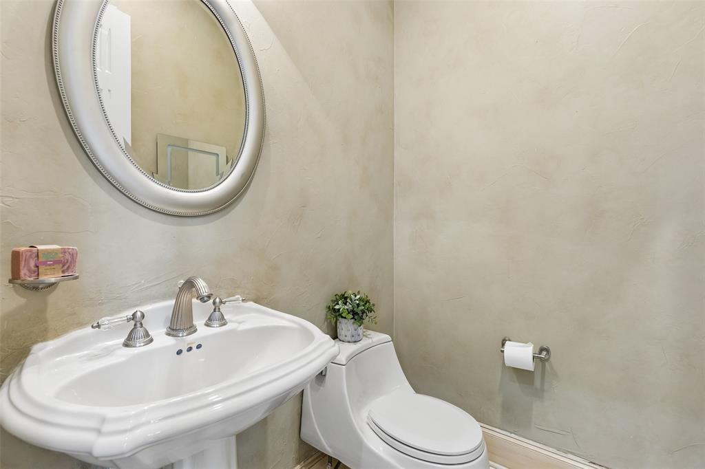 Oaktree Ph Four - Residential