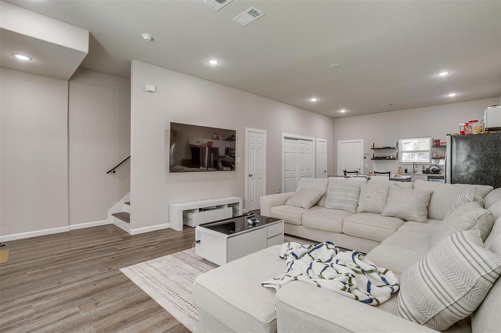 Riverside Add - Residential Income