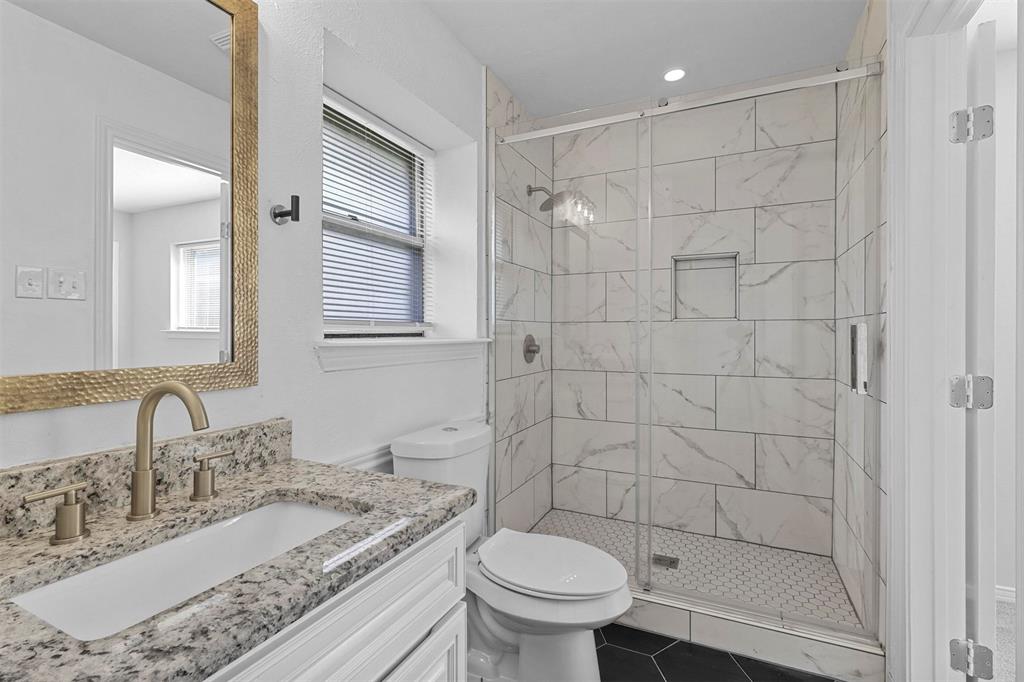 Southgate Manor 04 - Residential