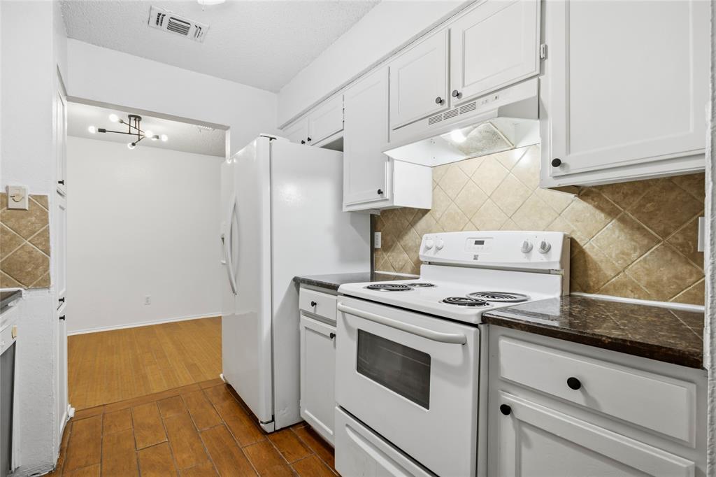 Howard M B Estates - Residential